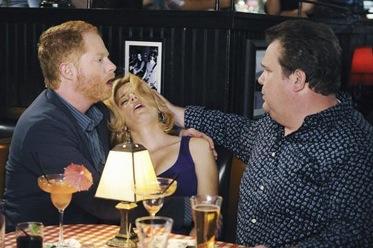Elizabeth Banks on Modern Family