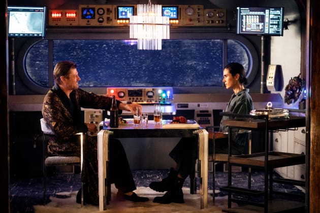 Snowpiercer season 2 best sale episode 1 watch online