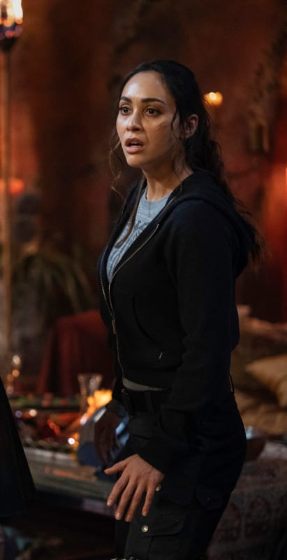 Raven Back In Sanctum - The 100 Season 7 Episode 13