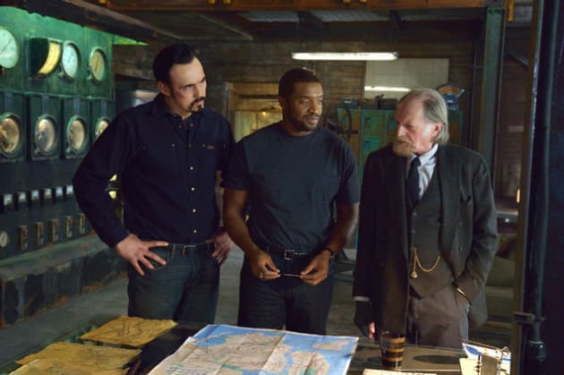 Destroying Palmer - The Strain Season 2 Episode 6