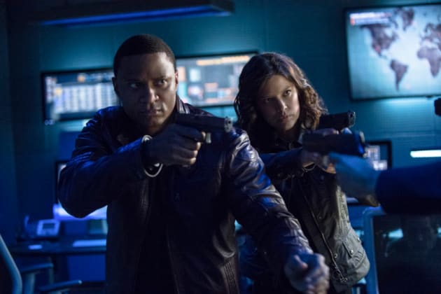 Diggle and Lyla Aim at Waller