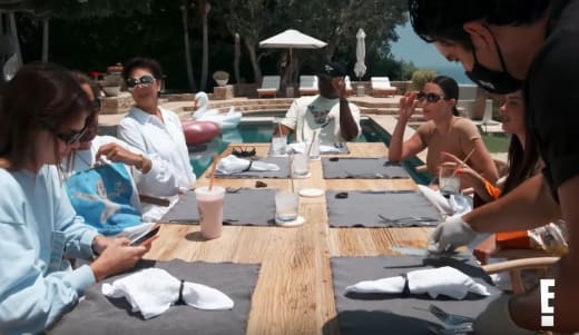 A Big Introduction - Keeping Up with the Kardashians