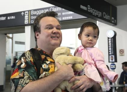 Modern family season 10 best sale episode 22 full episode