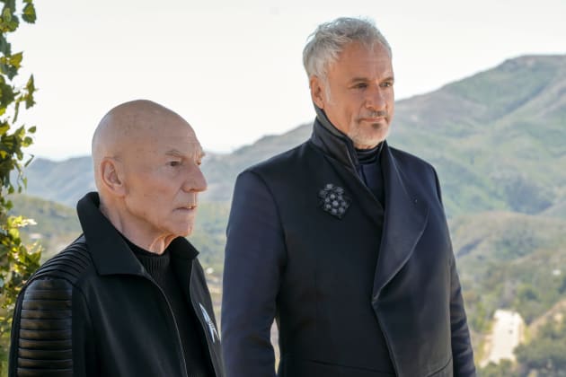 Checking Out the View - Star Trek: Picard Season 2 Episode 2