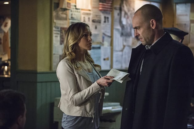 Back at You - Arrow Season 3 Episode 19