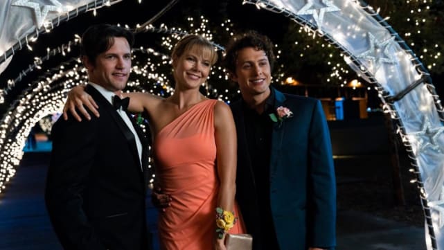 Siblings on Roswell
