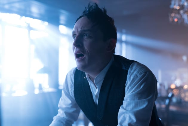 Shocked - Gotham Season 3 Episode 12