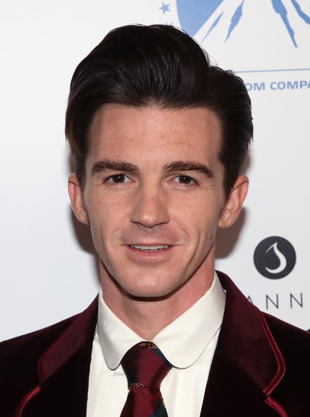 Drake Bell: Former Nickelodeon Star Responds to Ex-Girlfriend's Abuse ...