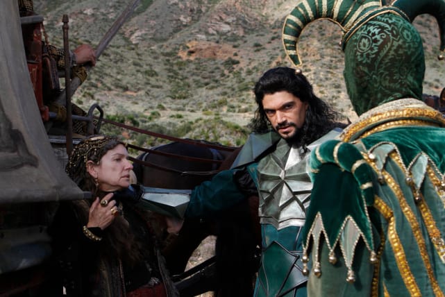 Eamonn the Mean - Emerald City Season 1 Episode 3