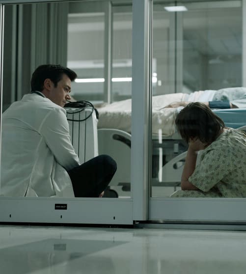 Theo Talks To Owen - Transplant Season 2 Episode 4