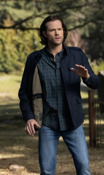 Sam on the Run - Supernatural Season 14 Episode 20