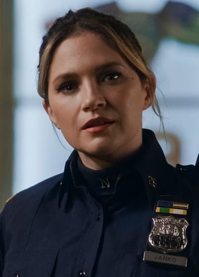 Busting A Fake Cop - Blue Bloods Season 13 Episode 10