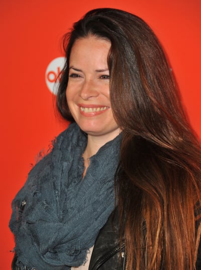  Actress Holly Marie Combs attends a screening of ABC Family's "Pretty Little Liars" Halloween episode