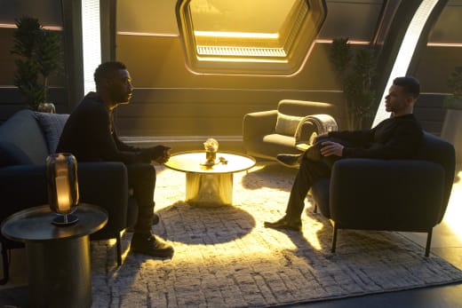 Book on the Couch - Star Trek: Discovery Season 4 Episode 4