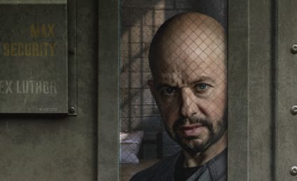 Supergirl First Look: Jon Cryer Debuts as Lex Luthor!