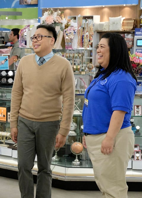 Mateo and Sandra - Superstore Season 5 Episode 3
