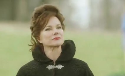 Barbara Hershey Speaks on Out-Eviling the Evil Queen on Once Upon a Time