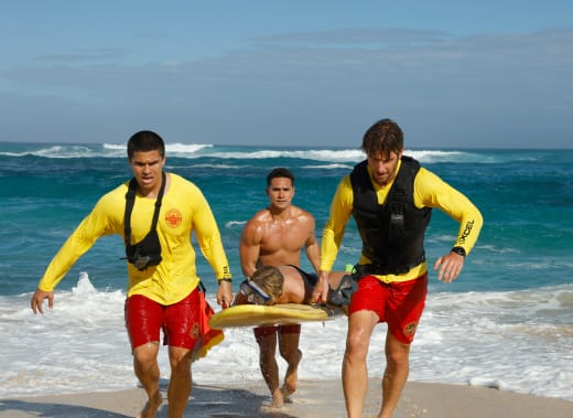 Lifeguards to the Rescue - Rescue: HI-Surf