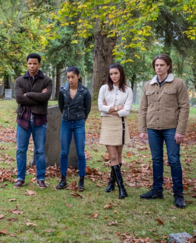 The Drew Crew's Here - Nancy Drew Season 2 Episode 2