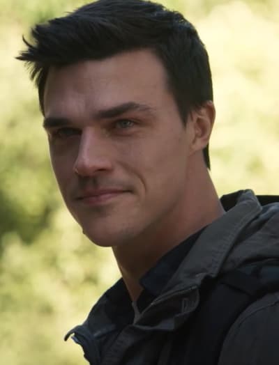 Finn Wittrock as Bobby Richter Season 9 Episode 9