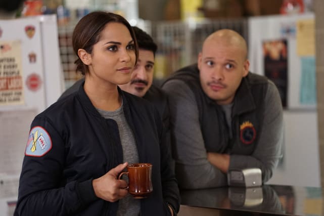 Who they looking at chicago fire s3e21