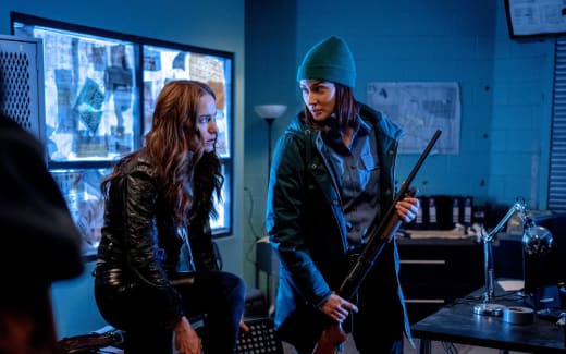 Watch wynonna earp season 2025 4 episode 1 online free
