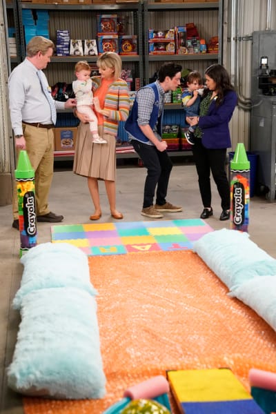 Parker & Parents - Superstore Season 5 Episode 18