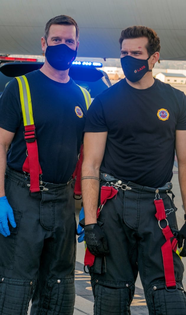 Taking A Moment - 9-1-1 Season 4 Episode 8