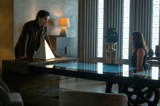 Talking About the Past - Titans Season 3 Episode 7