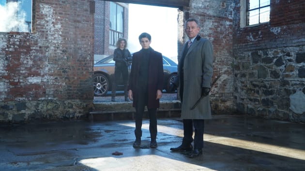 Empty Rooms - Gotham Season 3 Episode 10