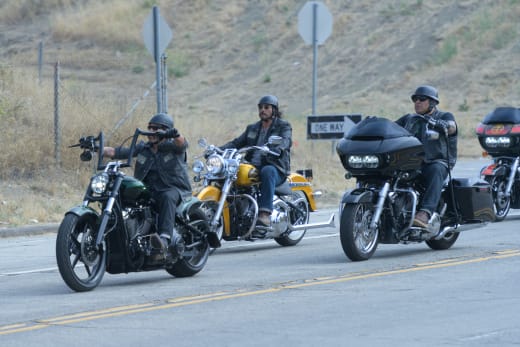 M.C. On A Mission - Mayans M.C. Season 2 Episode 4