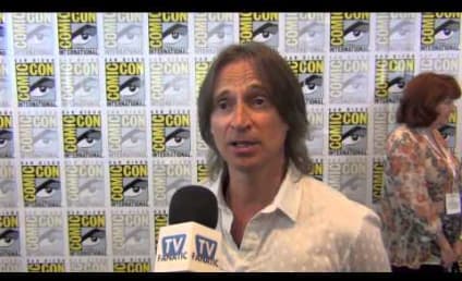 Robert Carlyle Teases Once Upon a Time Premiere, A "Suicide Mission" for Gold
