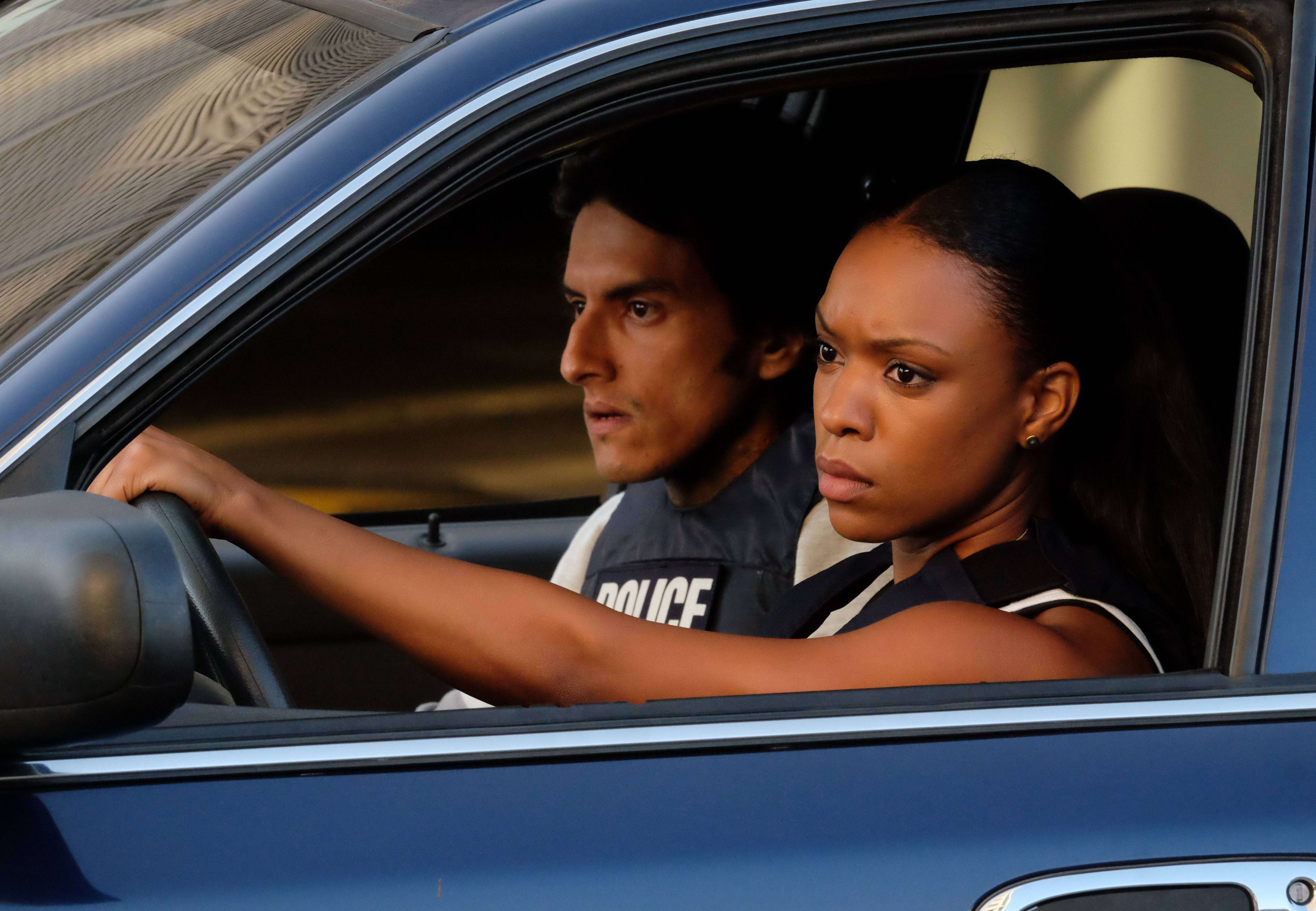 Cruising - Lethal Weapon Season 1 Episode 5 - TV Fanatic
