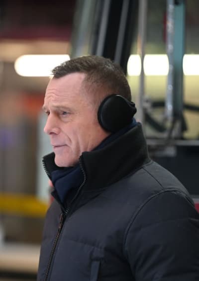 Voight in the Cold - Tall - Chicago PD Season 11 Episode 5