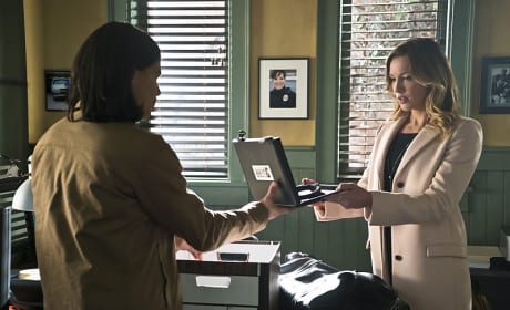 The Flash Season 1 Episode 19