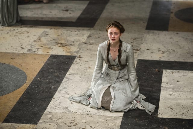 Watch game of thrones outlet season 2 episode 4