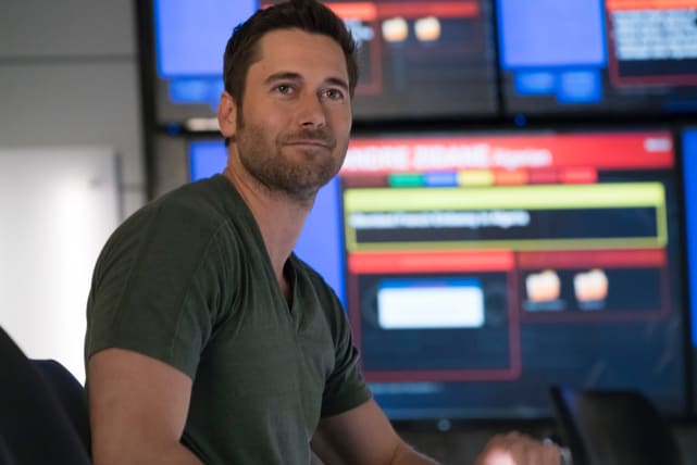 Thinking of Liz and Agnes - The Blacklist: Redemption Season 1 Episode 4