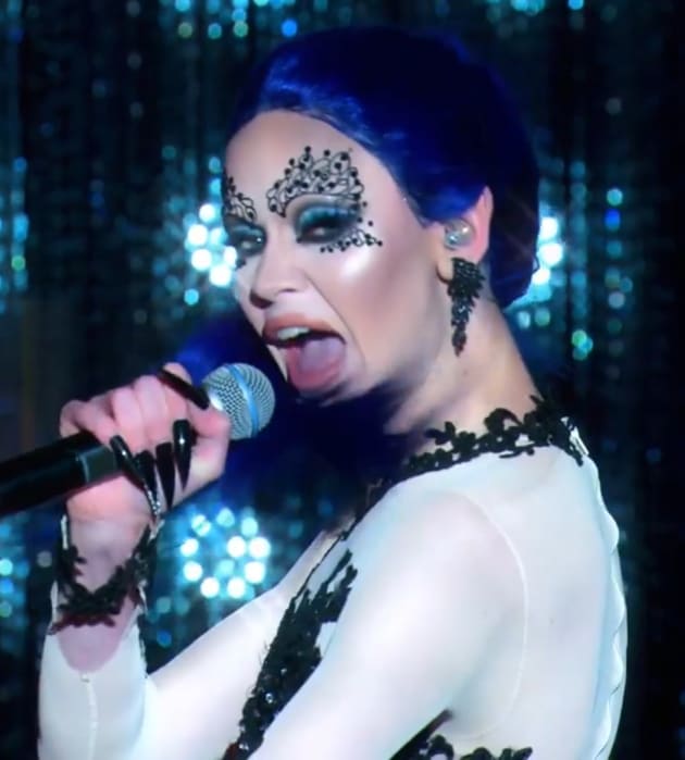 Rupaul drag race all hotsell stars season 5 episode 1