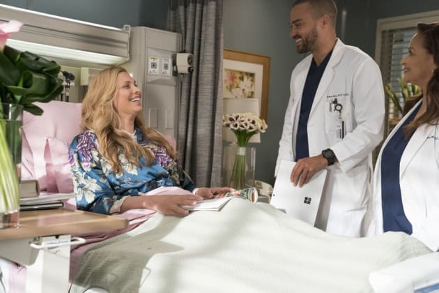 Grey s Anatomy Season 14 Episode 16 Review Caught Somewhere in