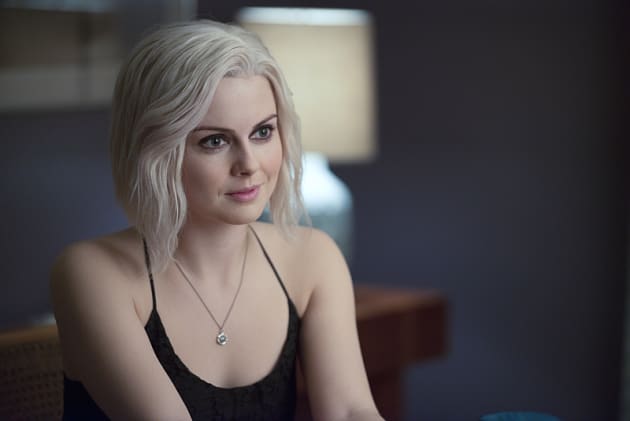 Liv Investigates a Murder - iZombie