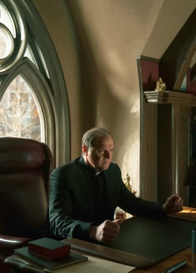 Monsignor Takes a Stand - Evil Season 3 Episode 6