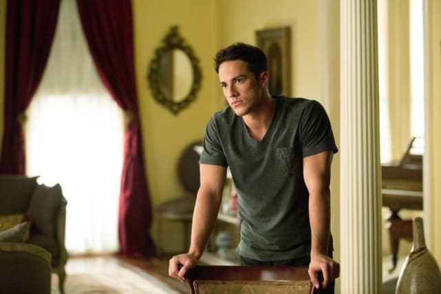 17 Hottest Werewolves On Television Tv Fanatic 7808