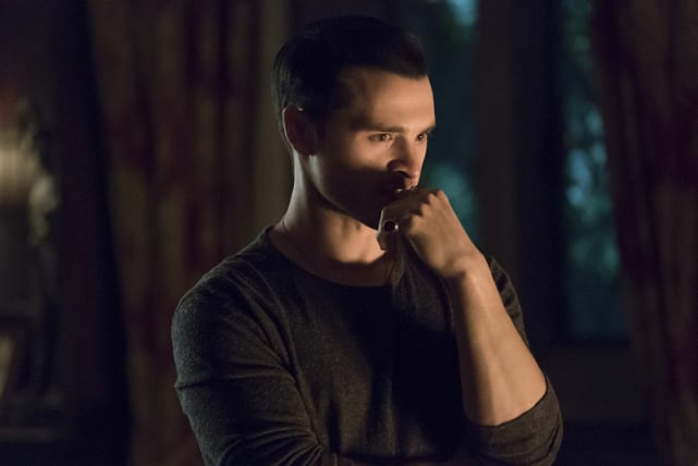 Enzo Gets To Work On A New Plan - The Vampire Diaries Season 7 Episode 21