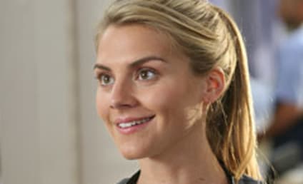 Eliza Coupe: Promoted to Series Regular on Scrubs