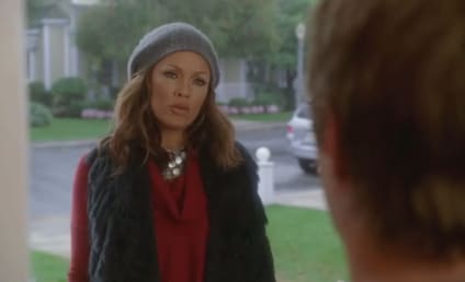 Trio of Desperate Housewives Clips: "I'm Still Here"