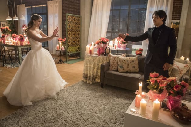 Mr. Mxyzptlk Attempts to Woo Kara - Supergirl Season 2 Episode 13