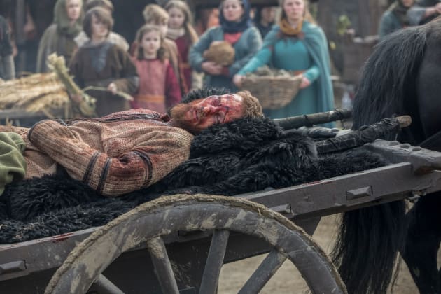 Ubbe Injured Vikings Season 5 Episode 19 TV Fanatic