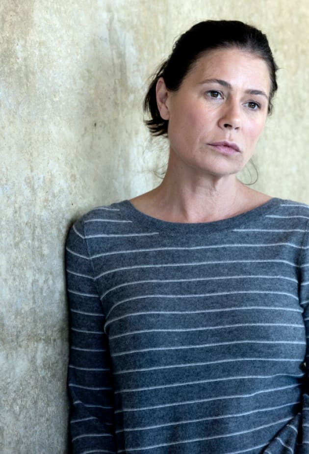 Helen is Conflicted - The Affair Season 5 Episode 9