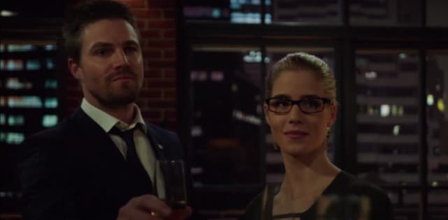 Olivery and felicity react to laurels return arrow