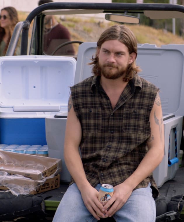 Worried about the DEA - tall - Animal Kingdom Season 5 Episode 9